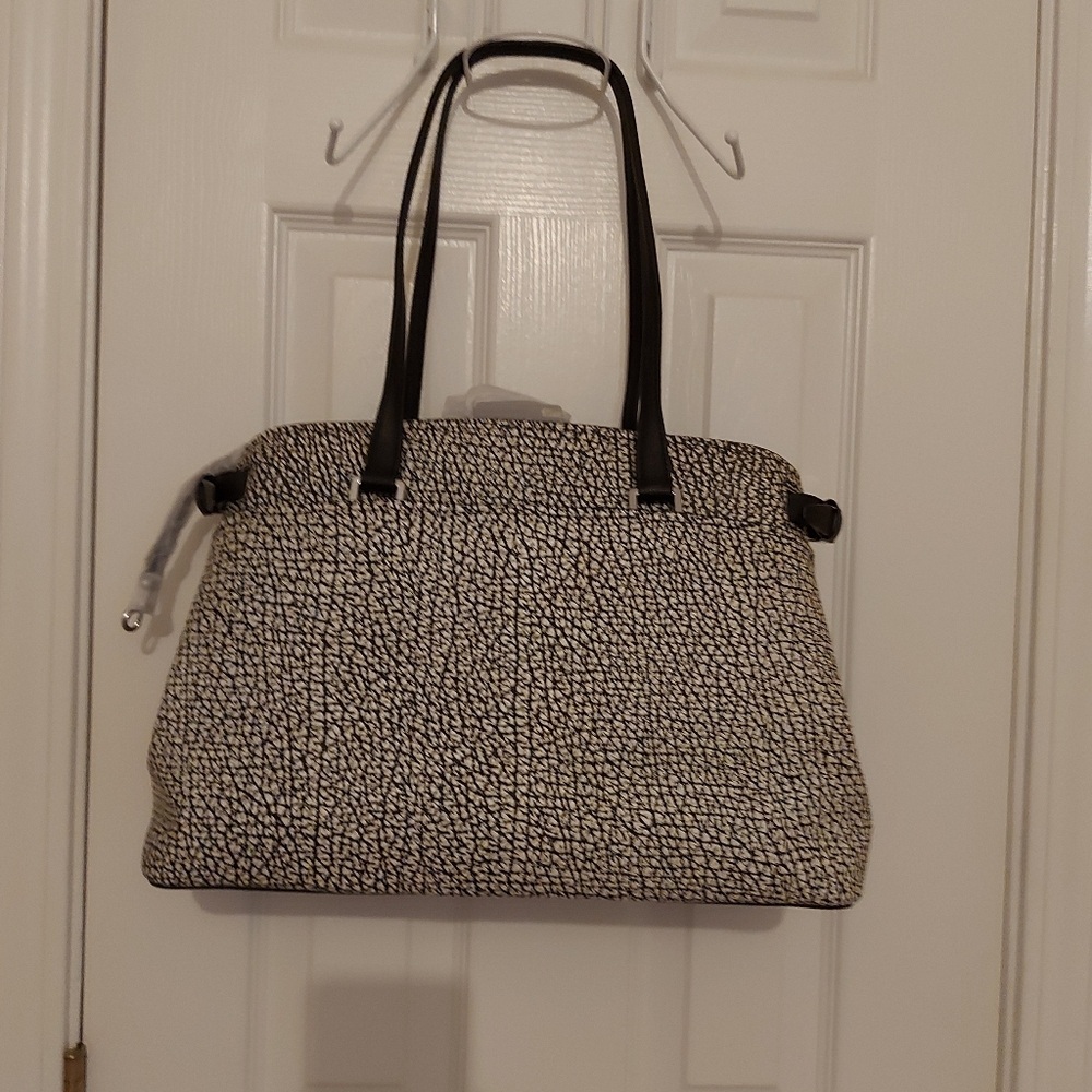 Calvin Klein Avery Micro Pebble Leather Tote NWT - Picture 13 of 13